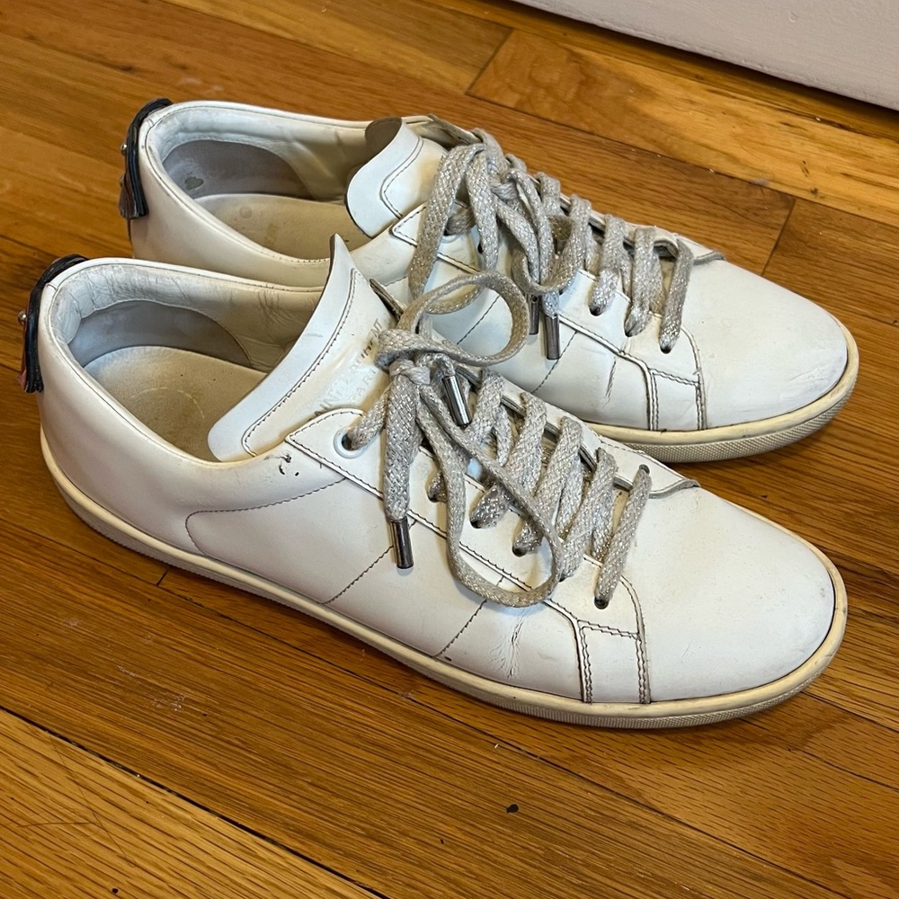Saint Laurent Classic White Leather Sneakers with Red and Blue Lips